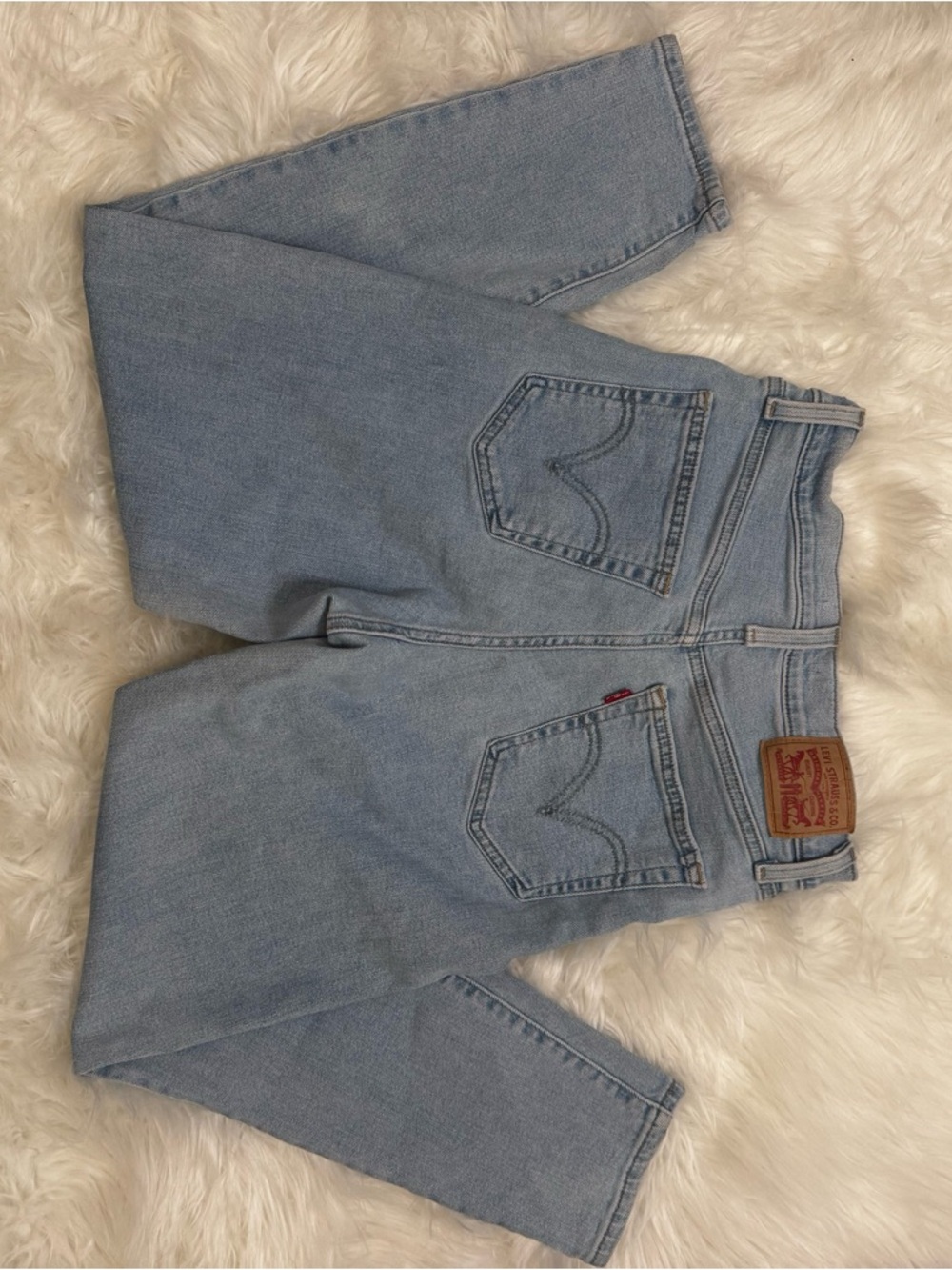 Levi’s Wedgie Fit High Rise Mom Jeans Light Wash W28 L27 NEW Condition - Picture 8 of 13